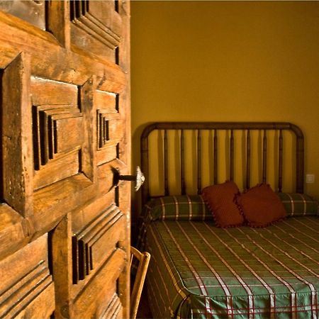 Hotel Los Leones - Adults Only Rubielos De Mora Exterior photo