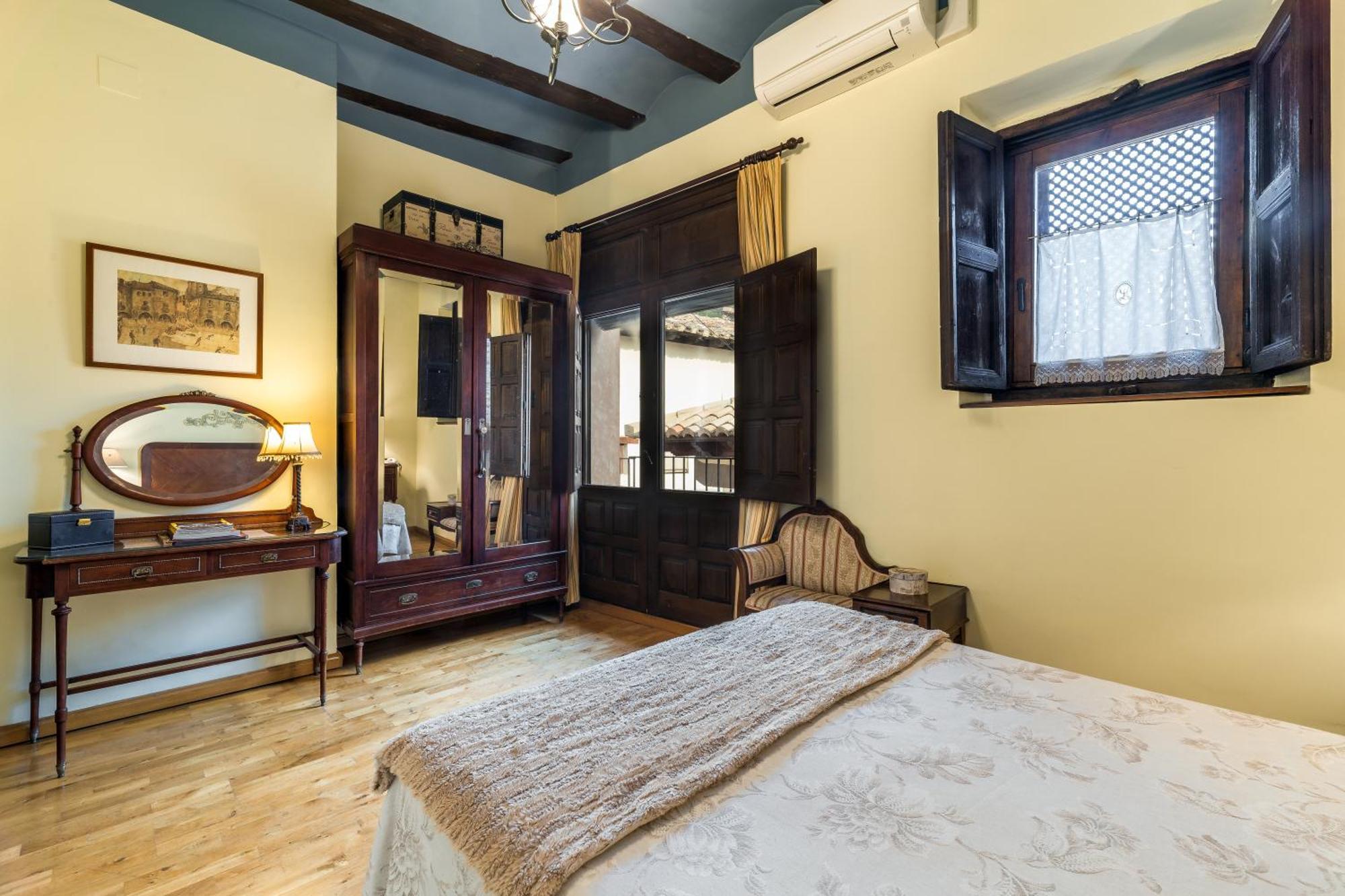 Hotel Los Leones - Adults Only Rubielos De Mora Exterior photo