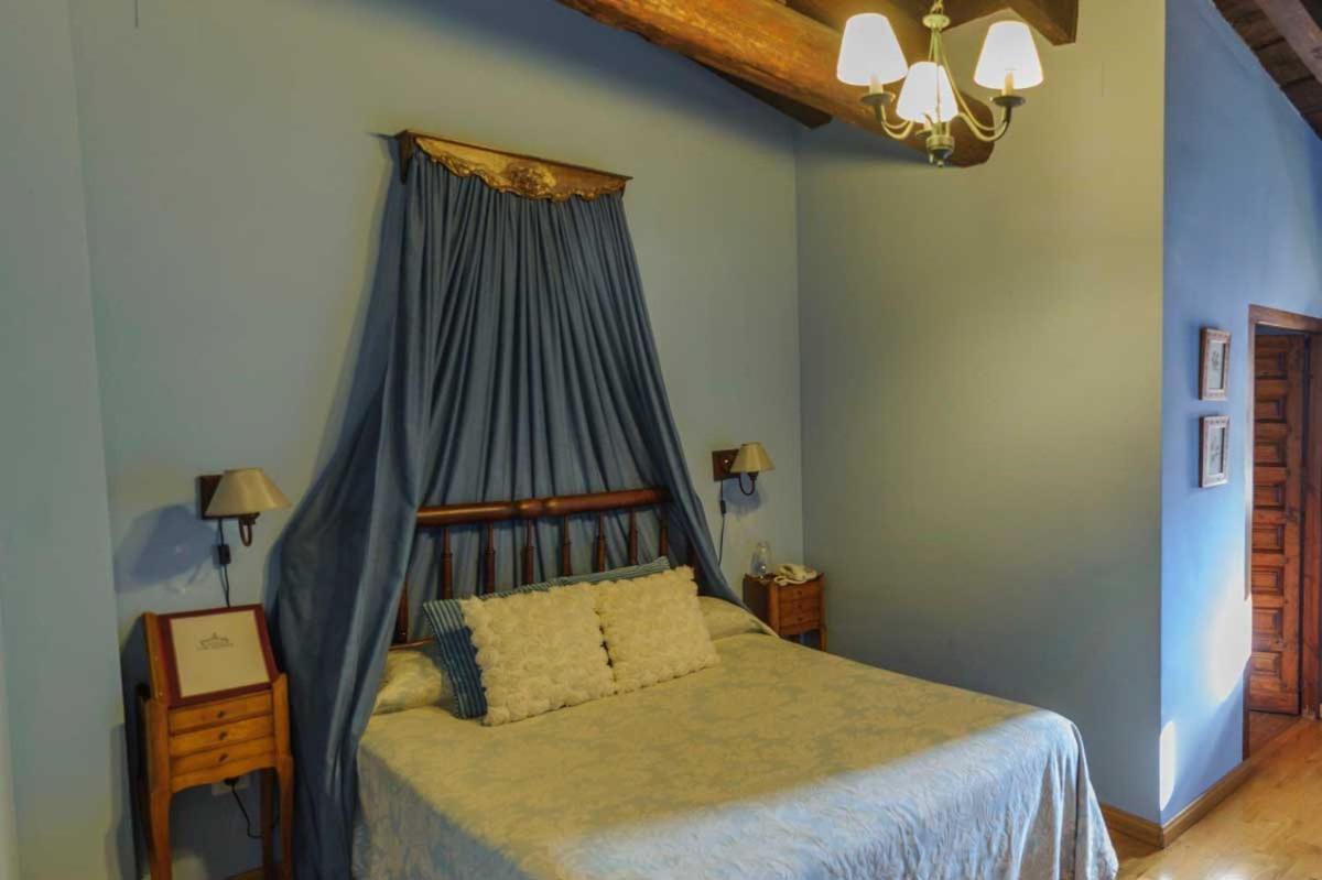 Hotel Los Leones - Adults Only Rubielos De Mora Exterior photo