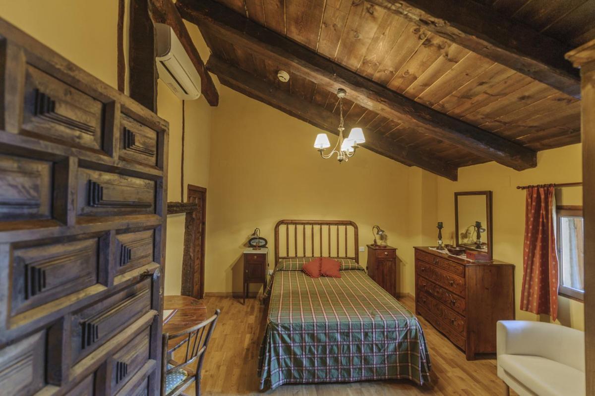 Hotel Los Leones - Adults Only Rubielos De Mora Exterior photo
